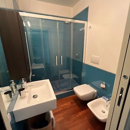 220 Apartamento *